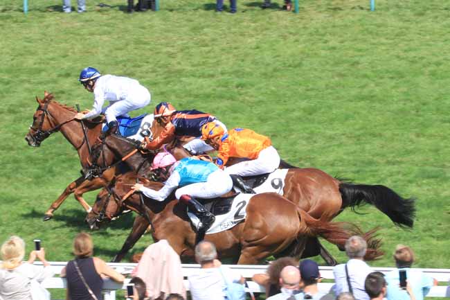 Photo d'arrivée de la course pmu PRIX DE PRETREVILLE à DEAUVILLE le Dimanche 19 août 2018