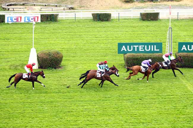 Photo d'arrivée de la course pmu PRIX MELI MELO à AUTEUIL le Jeudi 13 septembre 2018