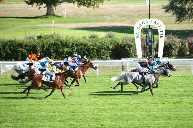 Photo d'arrivée de la course pmu PRIX DE COURDIMANCHE à MAISONS-LAFFITTE le Lundi 17 septembre 2018