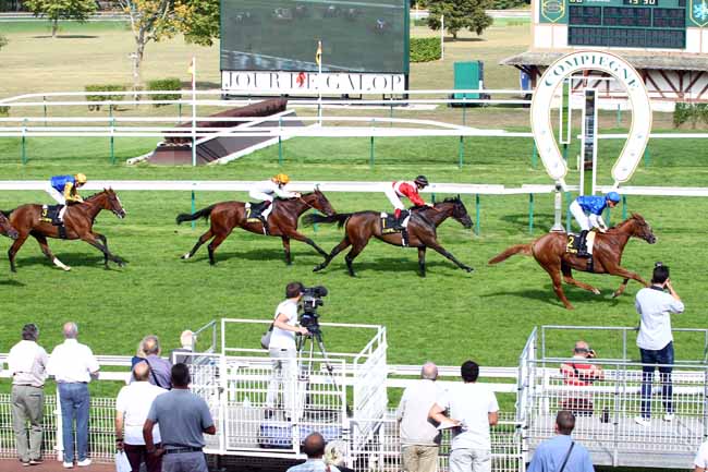 Photo d'arrivée de la course pmu PRIX DES HAMADRYADES à COMPIEGNE le Mardi 18 septembre 2018