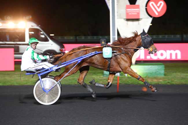Photo d'arrivée de la course pmu PRIX DIONE à PARIS-VINCENNES le Vendredi 5 octobre 2018