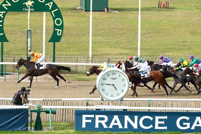 Photo d'arrivée de la course pmu PRIX DE GOUY à CHANTILLY le Vendredi 12 octobre 2018
