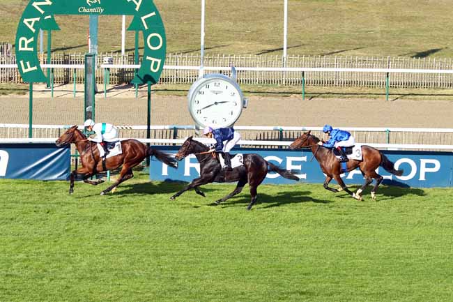Photo d'arrivée de la course pmu PRIX DU RANELAGH à CHANTILLY le Dimanche 21 octobre 2018