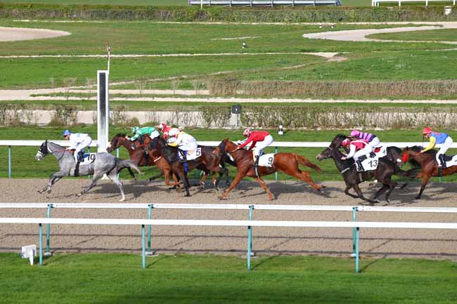 Photo d'arrivée de la course pmu PRIX DU BREUIL-EN-AUGE à DEAUVILLE le Mardi 23 octobre 2018