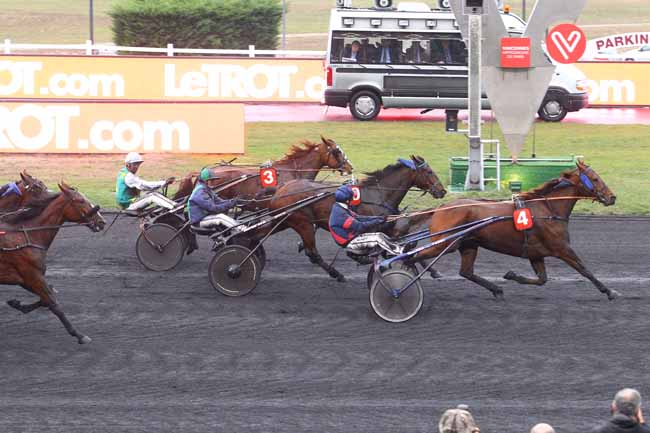 Photo d'arrivée de la course pmu PRIX DU DORAT à PARIS-VINCENNES le Mercredi 31 octobre 2018