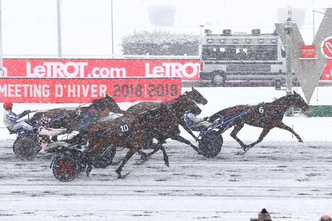Photo d'arrivée de la course pmu PRIX DE MORGAT à PARIS-VINCENNES le Mardi 22 janvier 2019