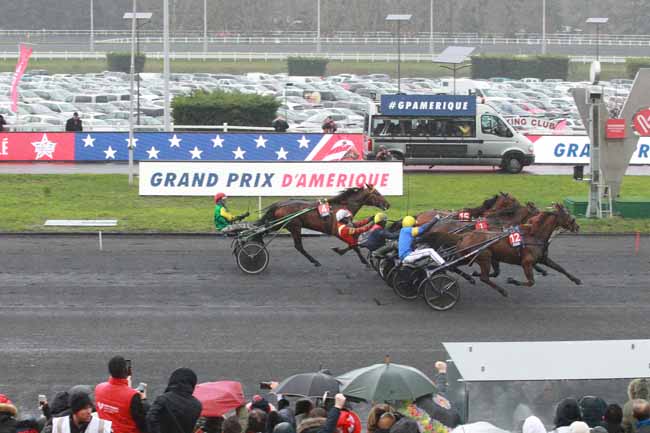 Photo d'arrivée de la course pmu GRAND PRIX D'AMERIQUE à PARIS-VINCENNES le Dimanche 27 janvier 2019
