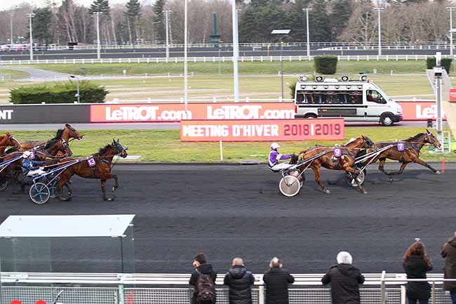 Photo d'arrivée de la course pmu PRIX DE LORIENT à PARIS-VINCENNES le Jeudi 28 février 2019