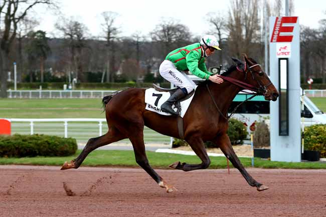 Photo d'arrivée de la course pmu PRIX DE CONTREXEVILLE à ENGHIEN le Mardi 12 mars 2019