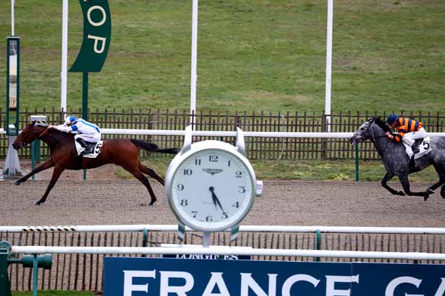 Photo d'arrivée de la course pmu PRIX DU CHENE POUILLEUX à CHANTILLY le Jeudi 14 mars 2019