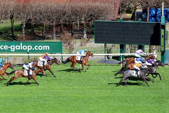 Photo d'arrivée de la course pmu PRIX DE LA MARCHE à SAINT-CLOUD le Dimanche 17 mars 2019
