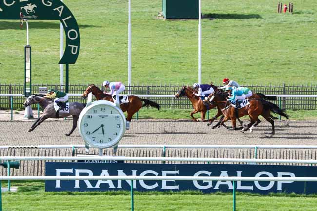 Photo d'arrivée de la course pmu PRIX DE BOREST à CHANTILLY le Mercredi 24 avril 2019
