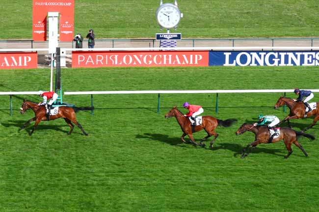 Photo d'arrivée de la course pmu PRIX DE LA SEINE à LONGCHAMP le Samedi 4 mai 2019