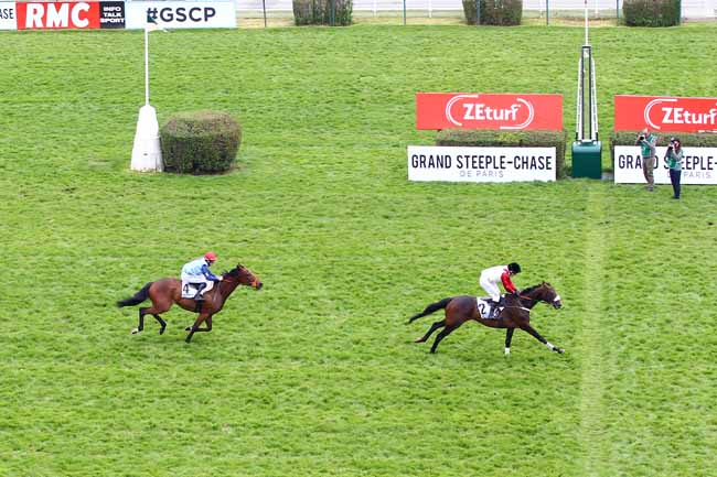 Photo d'arrivée de la course pmu PRIX STANLEY à AUTEUIL le Dimanche 19 mai 2019
