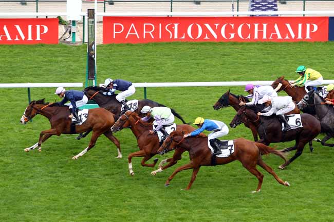 Photo d'arrivée de la course pmu PRIX DE PICPUS à LONGCHAMP le Lundi 3 juin 2019