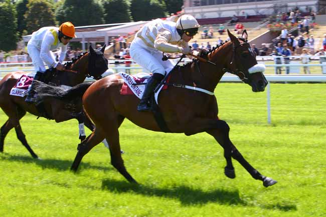 Photo d'arrivée de la course pmu PRIX ASTROLABE à CLAIREFONTAINE le Lundi 17 juin 2019