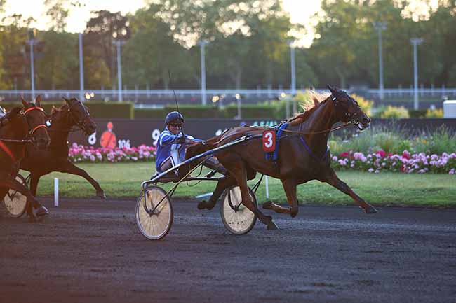 Photo d'arrivée de la course pmu PRIX EUNYKE à PARIS-VINCENNES le Mardi 18 juin 2019