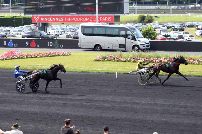 Photo d'arrivée de la course pmu PRIX ALBERT VIEL à PARIS-VINCENNES le Dimanche 23 juin 2019