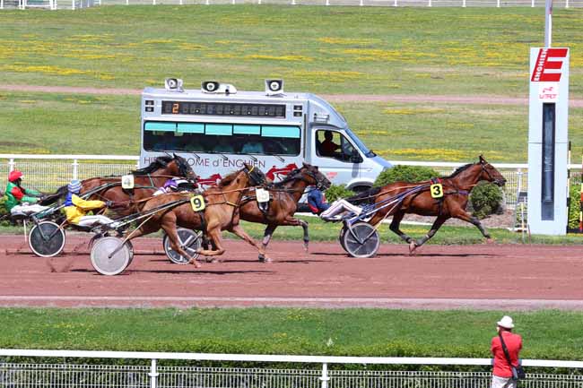 Photo d'arrivée de la course pmu PRIX DE NEUILLY-LEVALLOIS à ENGHIEN le Samedi 29 juin 2019