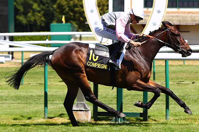 Photo d'arrivée de la course pmu PRIX DE VIEUX MOULIN à COMPIEGNE le Mardi 9 juillet 2019
