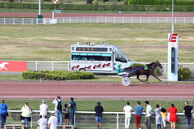 Photo d'arrivée de la course pmu PRIX DE GRAVELINES à ENGHIEN le Samedi 20 juillet 2019