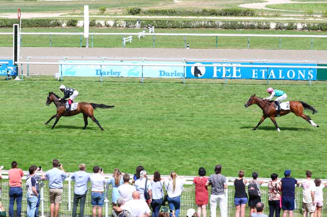 Photo d'arrivée de la course pmu PRIX DE BAGATELLE à DEAUVILLE le Dimanche 21 juillet 2019