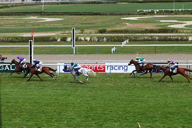 Photo d'arrivée de la course pmu 64EME PRIX GEORGES COURTOIS à DEAUVILLE le Samedi 27 juillet 2019