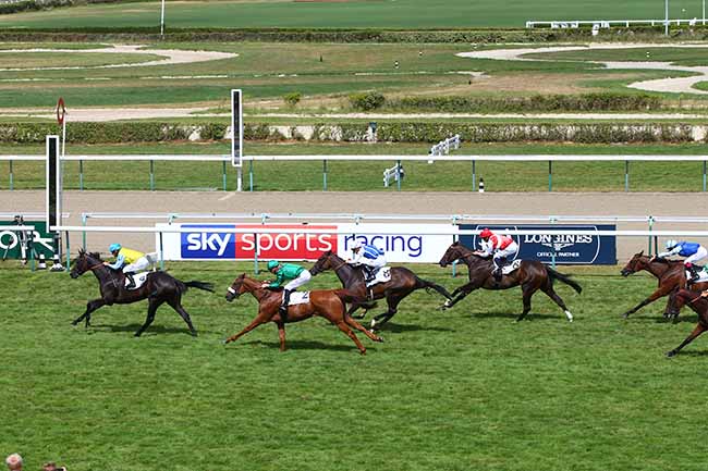 Photo d'arrivée de la course pmu PRIX DE PSYCHE à DEAUVILLE le Samedi 27 juillet 2019