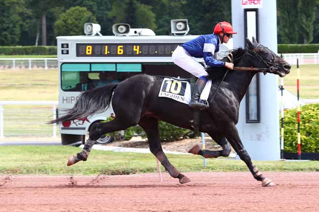 Photo d'arrivée de la course pmu PRIX DE CHAUDES-AIGUES à ENGHIEN le Samedi 3 août 2019