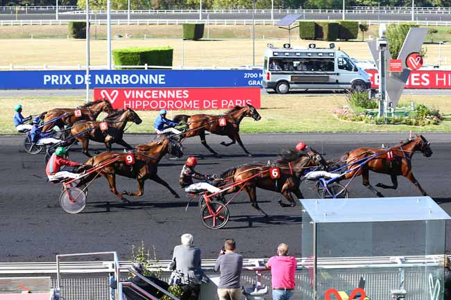 Photo d'arrivée de la course pmu PRIX DE NARBONNE à PARIS-VINCENNES le Jeudi 19 septembre 2019