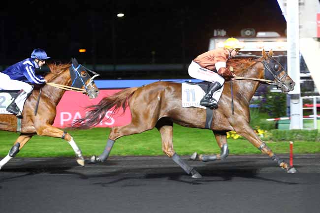 Photo d'arrivée de la course pmu PRIX EUTERPE à PARIS-VINCENNES le Mardi 29 octobre 2019