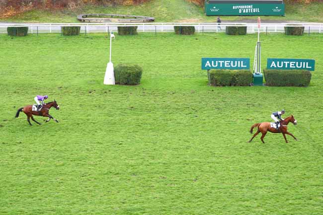 Photo d'arrivée de la course pmu PRIX DE L'ORNE à AUTEUIL le Vendredi 29 novembre 2019