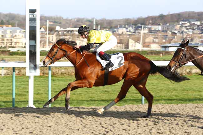 Photo d'arrivée de la course pmu PRIX D'EPREVILLE à DEAUVILLE le Dimanche 22 décembre 2019