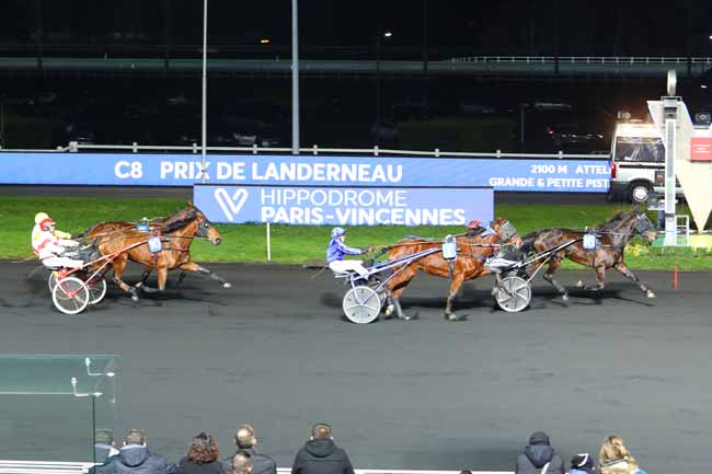 Photo d'arrivée de la course pmu PRIX DE LANDERNEAU à PARIS-VINCENNES le Dimanche 29 décembre 2019
