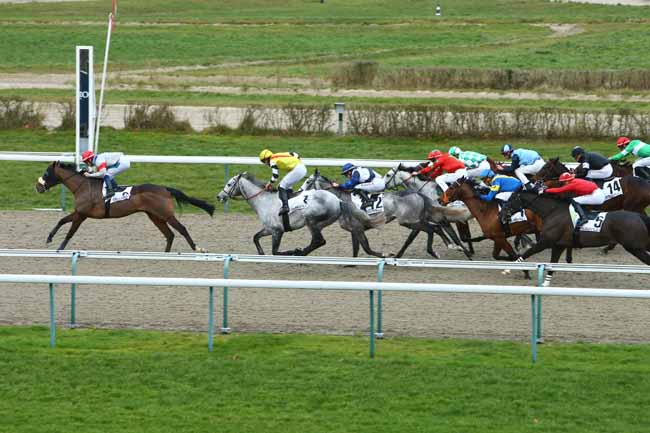 Photo d'arrivée de la course pmu PRIX DE L'AURETTE à DEAUVILLE le Vendredi 3 janvier 2020
