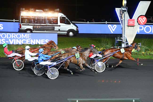 Photo d'arrivée de la course pmu PRIX D'ARGENCES à PARIS-VINCENNES le Samedi 18 janvier 2020
