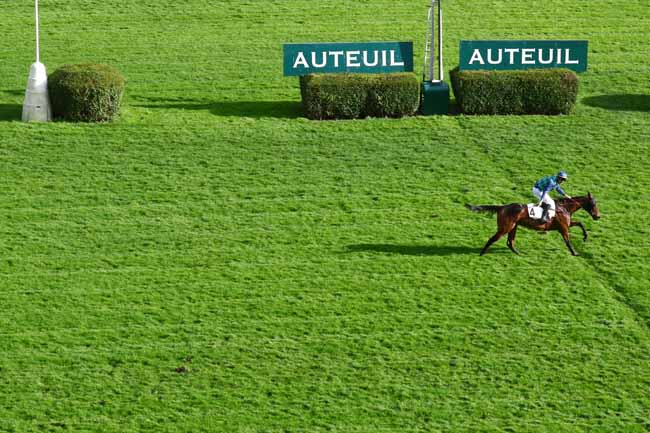 Photo d'arrivée de la course pmu PRIX ROBERT DE CLERMONT-TONNERRE à AUTEUIL le Lundi 24 février 2020