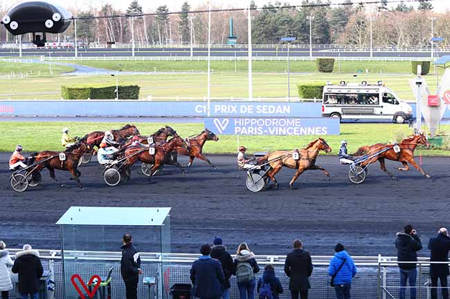 Photo d'arrivée de la course pmu PRIX DE SEDAN à PARIS-VINCENNES le Mercredi 26 février 2020