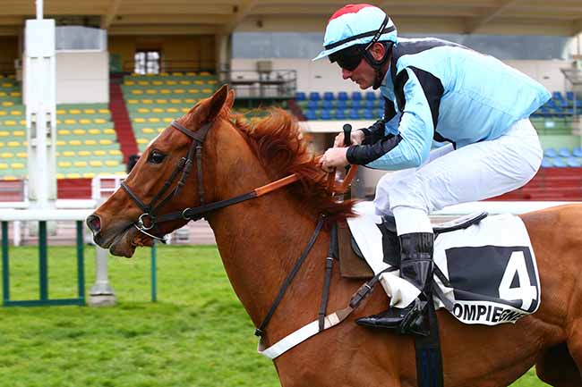 Photo d'arrivée de la course pmu PRIX D'ESSAI DES POULICHES (PELOTON B) à COMPIEGNE le Mercredi 11 mars 2020