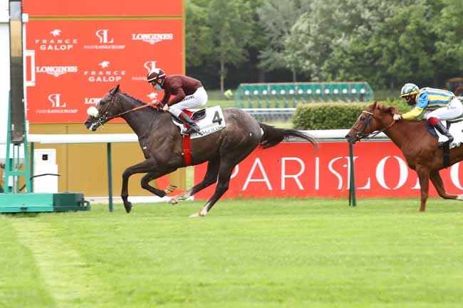 Photo d'arrivée de la course pmu PRIX DES NENUPHARS à LONGCHAMP le Lundi 11 mai 2020