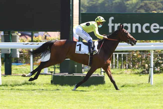 Photo d'arrivée de la course pmu PRIX PRODUCER à SAINT-CLOUD le Mardi 19 mai 2020
