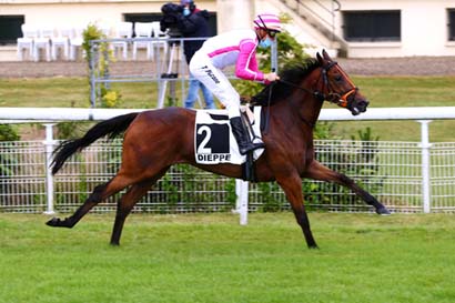 Photo d'arrivée de la course pmu PRIX DES GOELANDS à DIEPPE le Vendredi 12 juin 2020