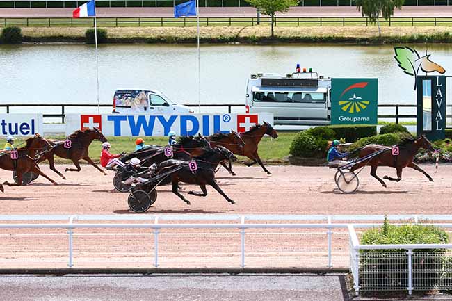 Photo d'arrivée de la course pmu PRIX DE NEW YORK à LAVAL le Samedi 13 juin 2020