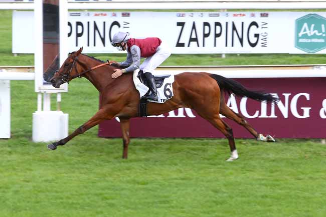 Photo d'arrivée de la course pmu PRIX LA SORELLINA - TATTERSALLS à LA TESTE DE BUCH le Jeudi 18 juin 2020