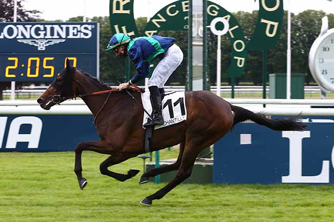 Photo d'arrivée de la course pmu PRIX SOLEIL à CHANTILLY le Vendredi 19 juin 2020