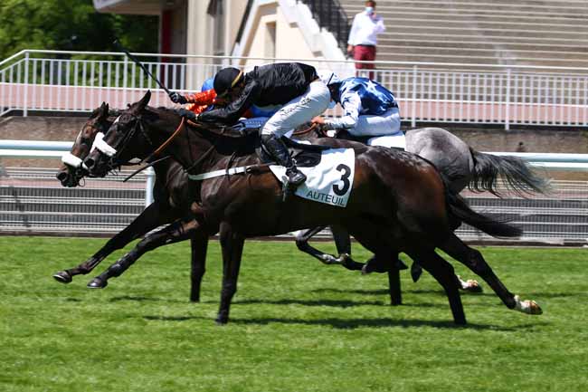 Photo d'arrivée de la course pmu PRIX DE CHANTILLY à AUTEUIL le Mardi 23 juin 2020