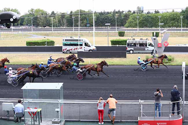 Photo d'arrivée de la course pmu PRIX PAUL LEGUERNEY à PARIS-VINCENNES le Mardi 30 juin 2020