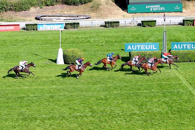 Photo d'arrivée de la course pmu PRIX MAGUELONNE à AUTEUIL le Lundi 13 juillet 2020