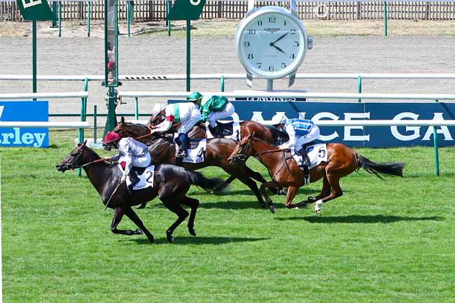 Photo d'arrivée de la course pmu PRIX DU MONT ALTA à CHANTILLY le Vendredi 17 juillet 2020