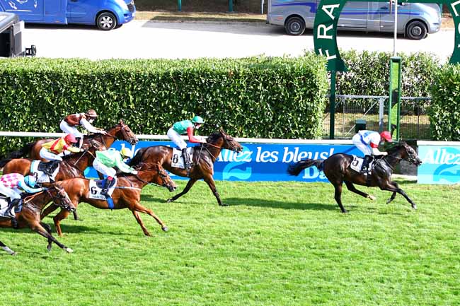 Photo d'arrivée de la course pmu PRIX DE LA PELOUSE à CHANTILLY le Vendredi 17 juillet 2020